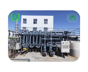 三項(xiàng)渦流氣浮安裝現(xiàn)場(chǎng)